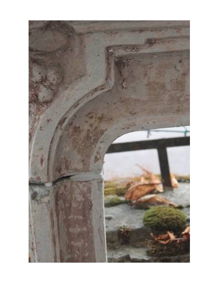 613 ANTIQUE ART NOUVEAU-STYLE FIREPLACE MANTEL IN CEMENT GRIT