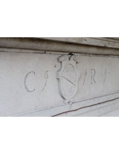 901 AG LARGE AND GENUINE ITALIAN SANDSTONE...