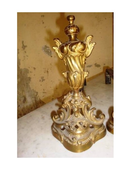 030 SPLENDIDA COPPIA DI ALARI PER CAMINETTO