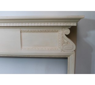 Original Art Deco fireplace carved in wood and dating back to the 1930s. 2