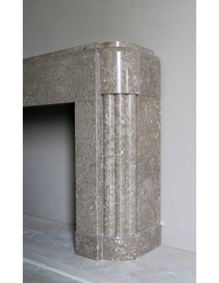 708 ANTIQUE ART DECO MANTEL CARVED IN TAUPE "LUNEL" MARBLE
