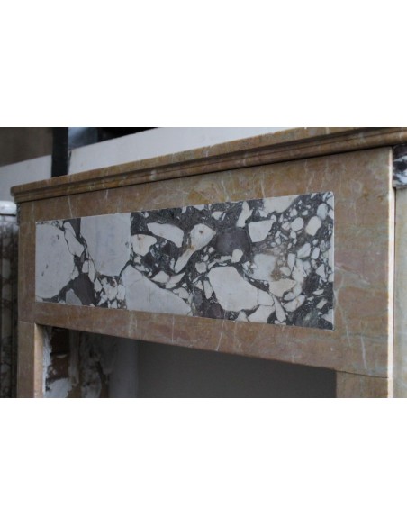 710 ART DECO "GRAPPE DE RAISIN" MANTEL IN YELLOW GIALLO SIENA AND BRÈCHE VIOLETTE MARBLE