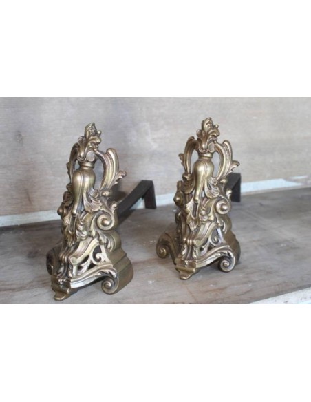 060 ORIGINALE COPPIA DI ALARI ROCAILLE