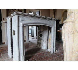 719 WIDE RANGE OF ART DECO FIREPLACES