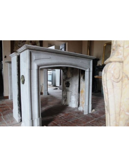 719 WIDE RANGE OF ART DECO FIREPLACES