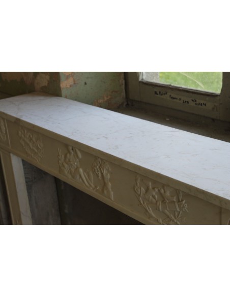 849 AG EXCEPTIONAL ITALIAN DIRECTOIRE-STYLE STATUARY FIREPLACE IN SUPER WHITE CARRARA STATUARY MARBLE